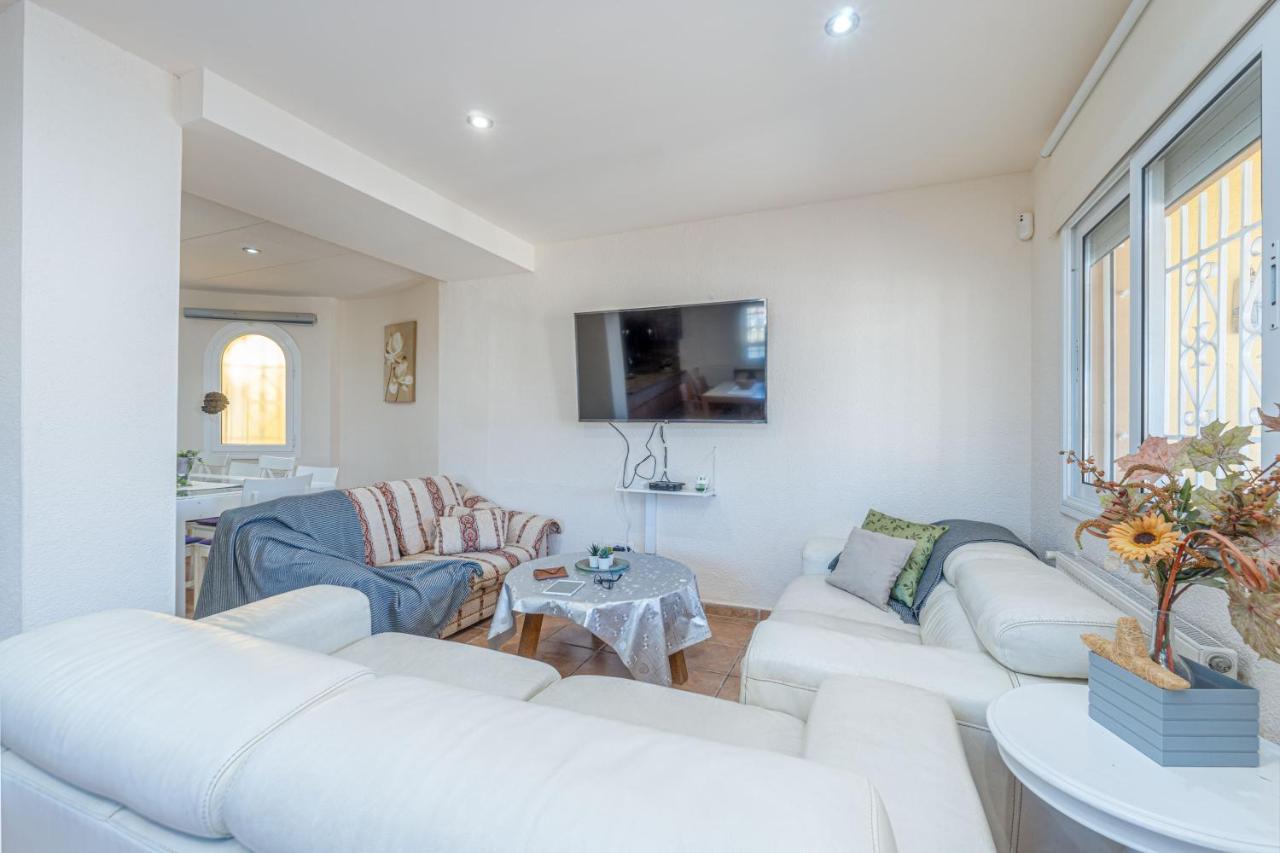 Goldhome - Carlit - Casa 9 Habitaciones, Piscina Privada, Sala De Juegos Empuriabrava Exteriör bild