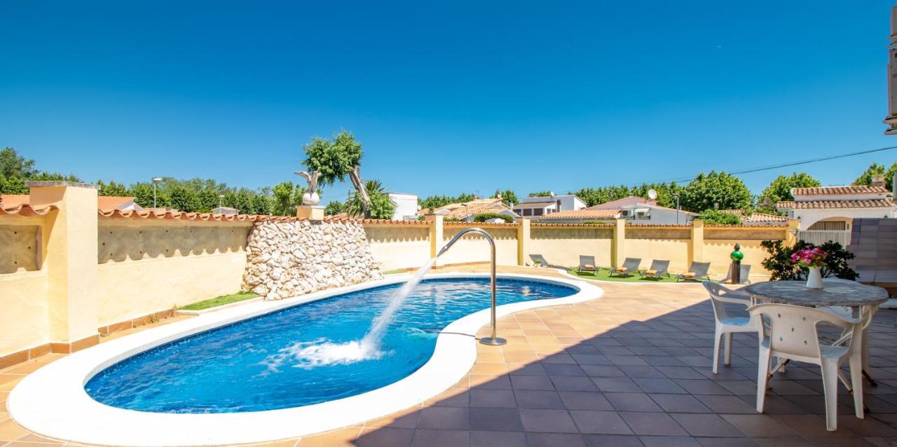 Goldhome - Carlit - Casa 9 Habitaciones, Piscina Privada, Sala De Juegos Empuriabrava Exteriör bild