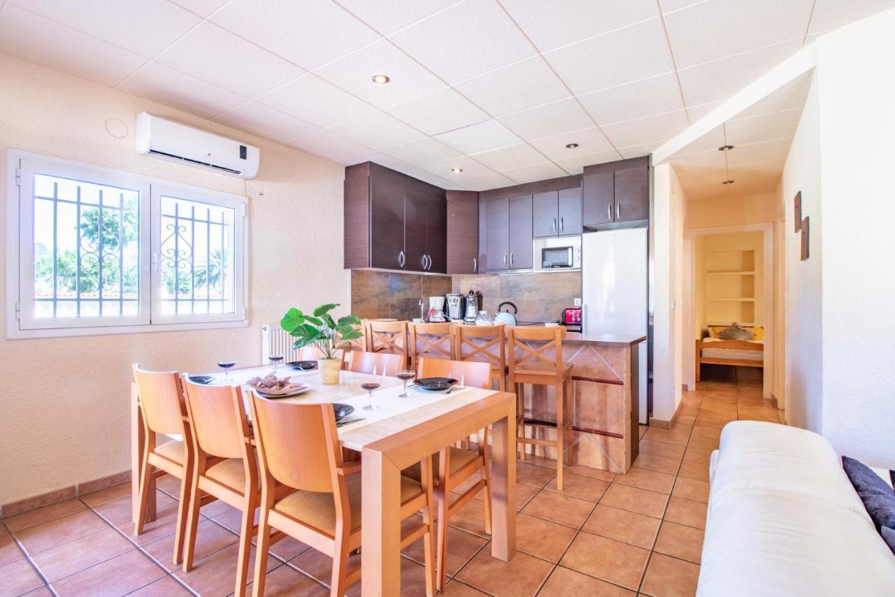 Goldhome - Carlit - Casa 9 Habitaciones, Piscina Privada, Sala De Juegos Empuriabrava Exteriör bild