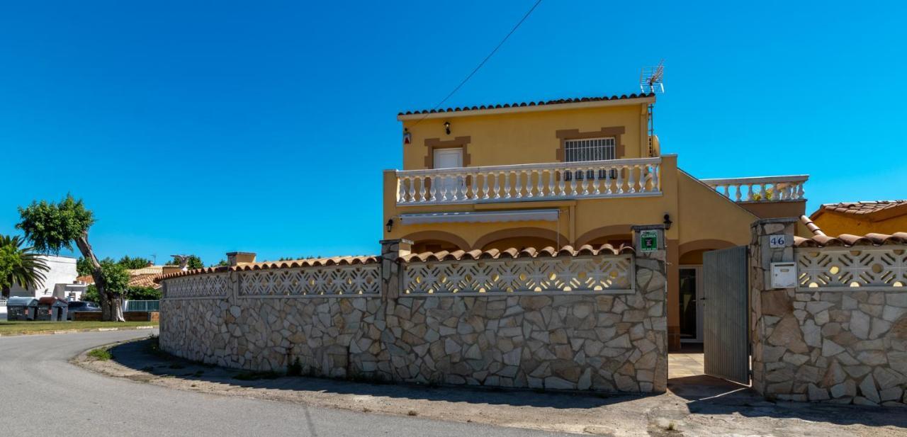 Goldhome - Carlit - Casa 9 Habitaciones, Piscina Privada, Sala De Juegos Empuriabrava Exteriör bild